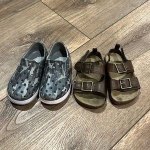 2 Pair of Toddler Summer Shoes | OshKosh & Cat and Jack | Sz 6